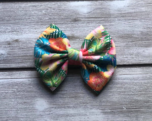 Hawaiian Tropic Big Bow nylons, Clips & Piggies