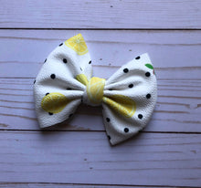 Load image into Gallery viewer, Fruta Fresca Watermelon Blast &amp; Lemon Squeezy Big Bows &amp; Piggies