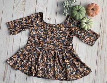 Groovy Pumpkin 3/4 Sleeved Peplum