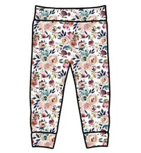 Load image into Gallery viewer, Fall Floral Leggings
