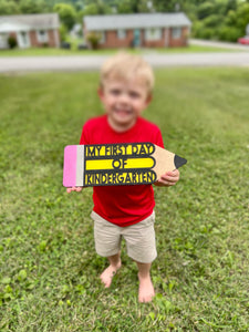 BACK TO SCHOOL SIGN