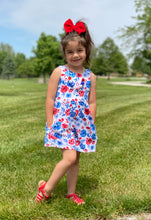 Load image into Gallery viewer, Sleeveless Short Romper WITH POCKETS