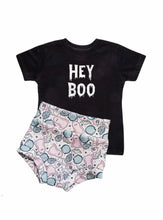 Load image into Gallery viewer, Hey Boo Tee Shirt