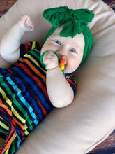 Load image into Gallery viewer, Emerald Ruffled Big Messy Headwrap