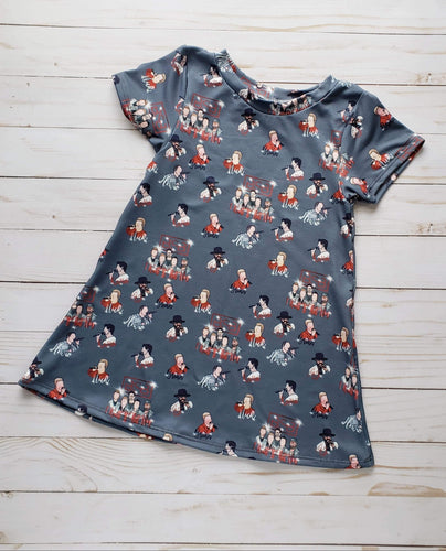 90's Short Sleeved Tee Shirt Dress