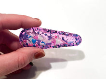 Load image into Gallery viewer, Valentine Shaker Clips