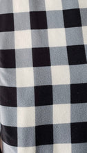 Load image into Gallery viewer, Buffalo Plaid Headwraps (Two Color Options Available)