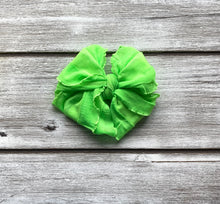 Load image into Gallery viewer, Ruffled Mini Messies &amp; Piggies