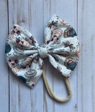 Load image into Gallery viewer, Thankful BB Clips, BB Nylons &amp; Piggies